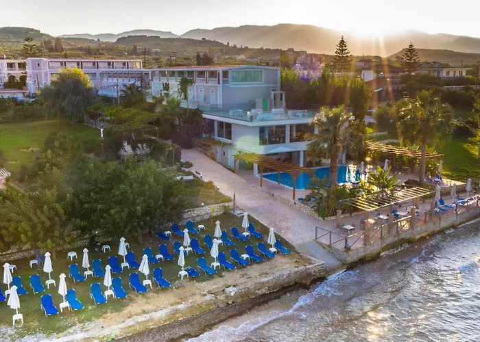 Belussi Beach Hotel & Suites